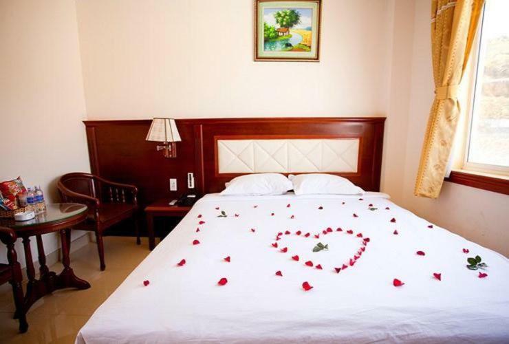 Anh Suong Hotel Vung Tau Buitenkant foto